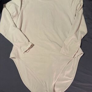 Long sleeve body suit